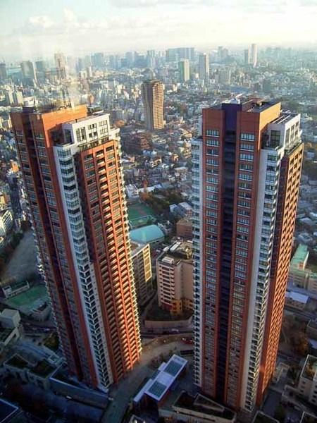 港区六本木６丁目のマンション