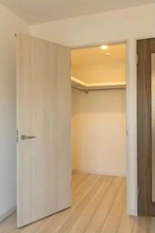 渋谷区代々木５丁目のマンション