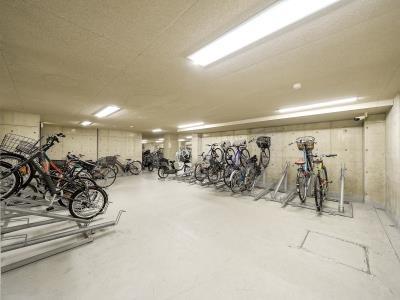 新宿区原町３丁目のマンション