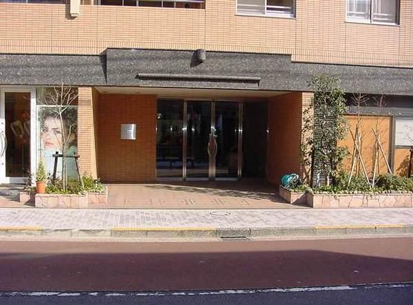 目黒区柿の木坂１丁目のマンション