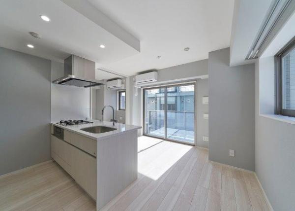 港区南青山４丁目のマンション