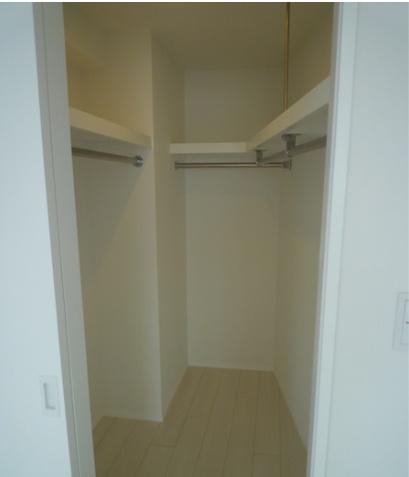 渋谷区本町４丁目のマンション
