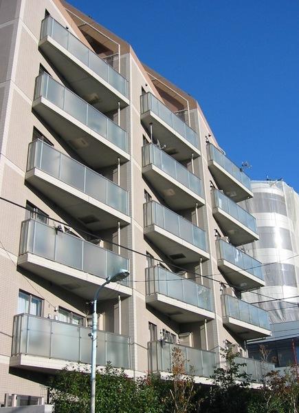 港区赤坂６丁目のマンション
