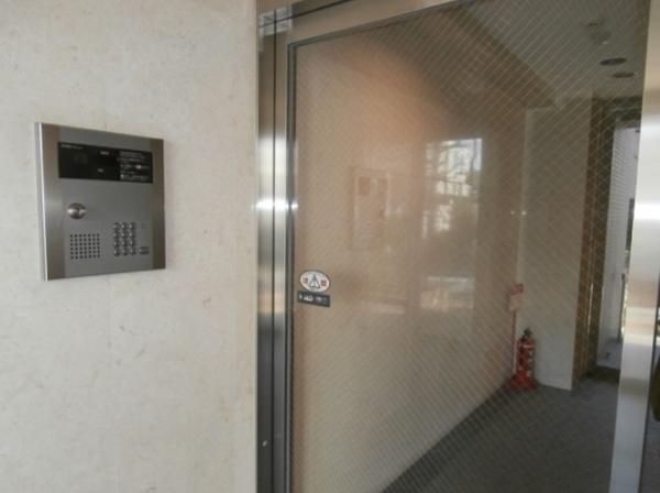 目黒区上目黒２丁目のマンション