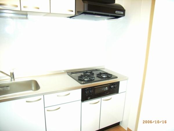 目黒区上目黒２丁目のマンション
