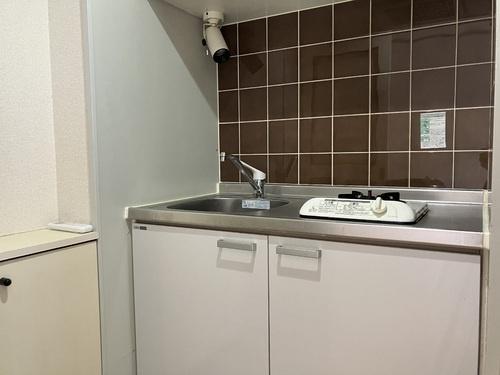 渋谷区代々木３丁目のマンション