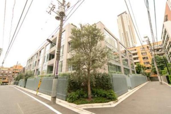港区赤坂８丁目のマンション