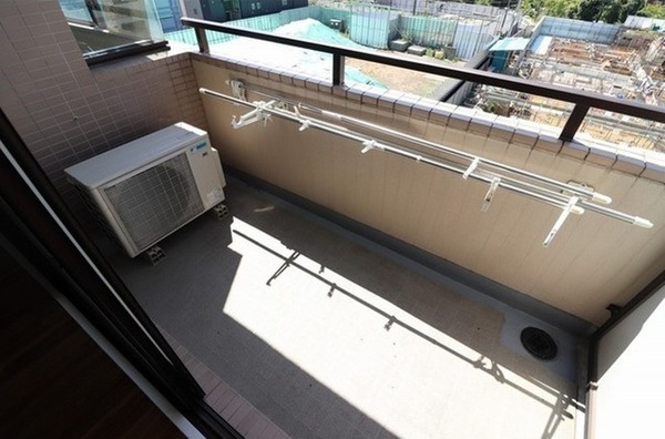 新宿区払方町のマンション