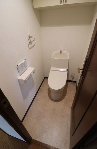 新宿区払方町のマンション