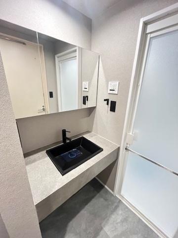 港区東新橋２丁目のマンション