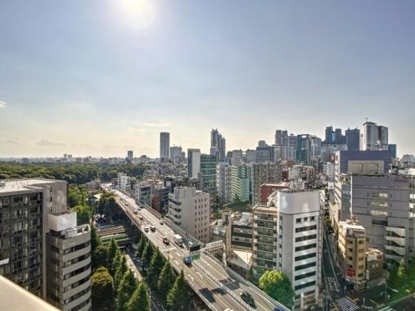 渋谷区千駄ヶ谷４丁目のマンション