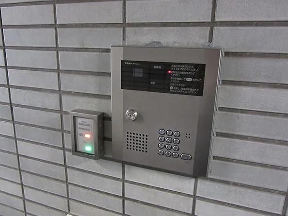 渋谷区初台１丁目のマンション