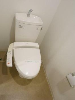 中央区築地７丁目のマンション