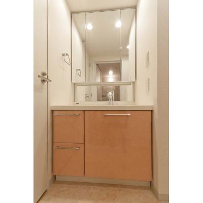 中央区日本橋堀留町２丁目のマンション