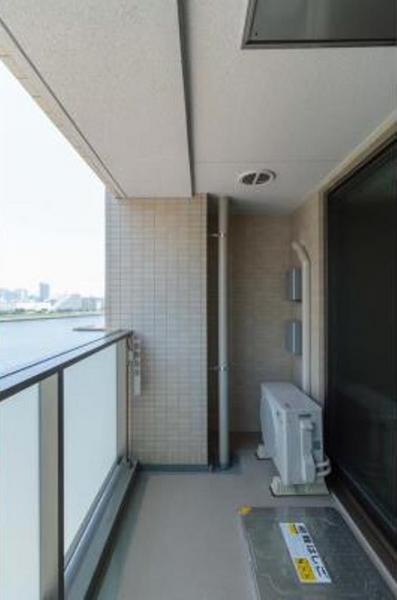 中央区新川２丁目のマンション