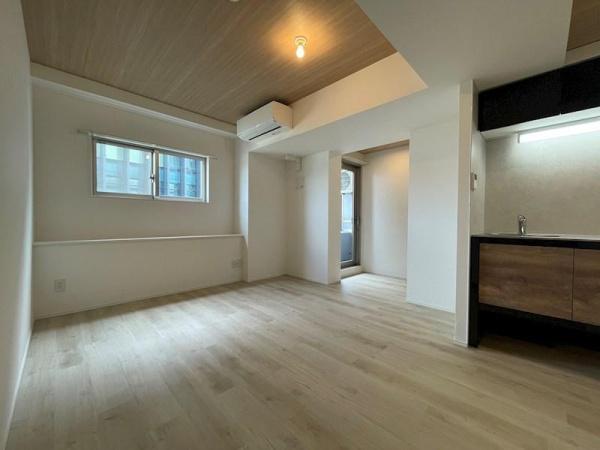 中央区日本橋本町３丁目のマンション