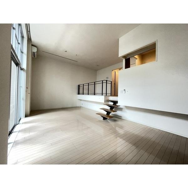 中央区日本橋浜町３丁目のマンション