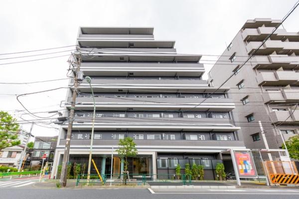 世田谷区下馬２丁目のマンション