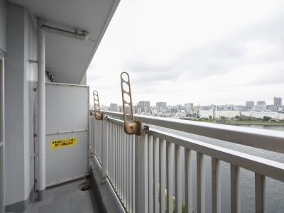 中央区新川２丁目のマンション