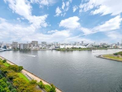 中央区新川２丁目のマンション