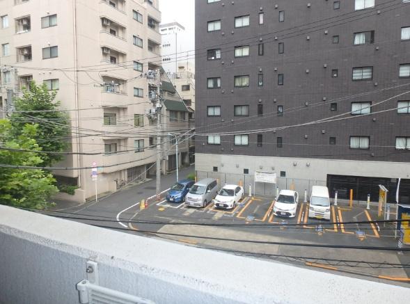 中央区湊３丁目のマンション