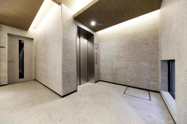 千代田区神田神保町１丁目のマンション