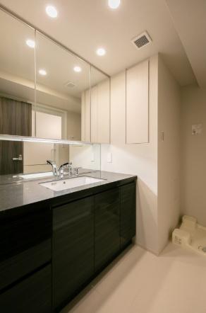 新宿区西早稲田２丁目のマンション