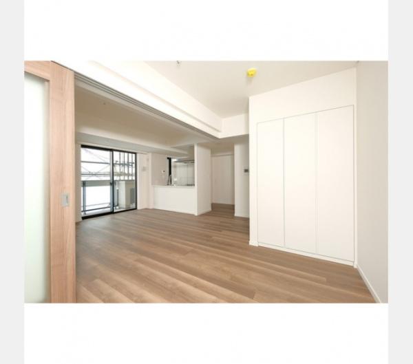 中央区日本橋浜町３丁目のマンション