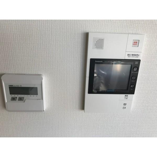新宿区西新宿５丁目のマンション
