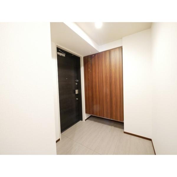 新宿区新宿６丁目のマンション