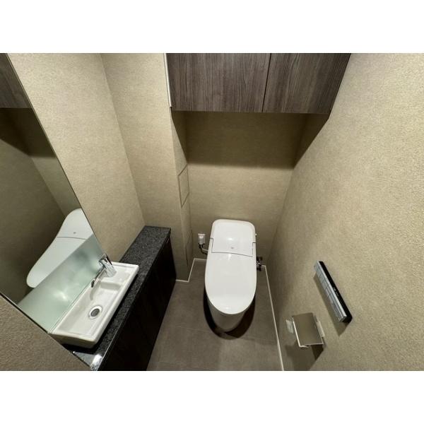 千代田区麹町３丁目のマンション