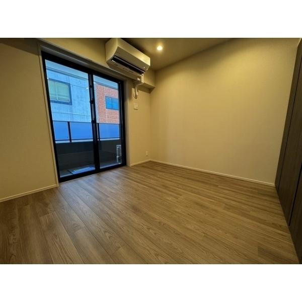 千代田区麹町３丁目のマンション