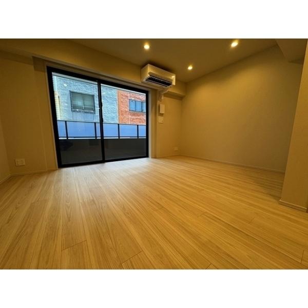 千代田区麹町３丁目のマンション