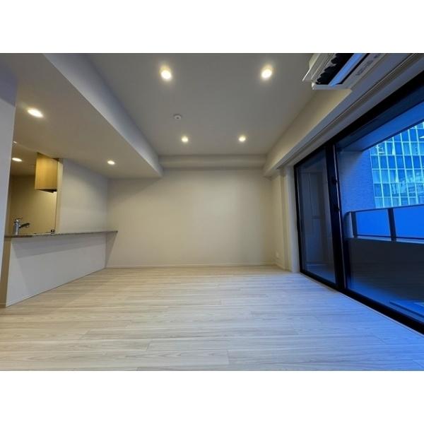 千代田区麹町３丁目のマンション
