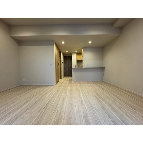 千代田区麹町３丁目のマンション