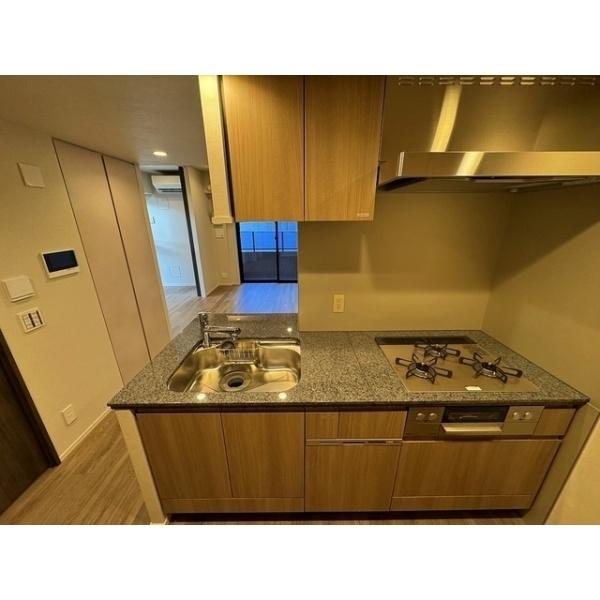 千代田区麹町３丁目のマンション