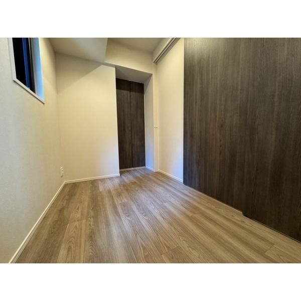 千代田区麹町３丁目のマンション