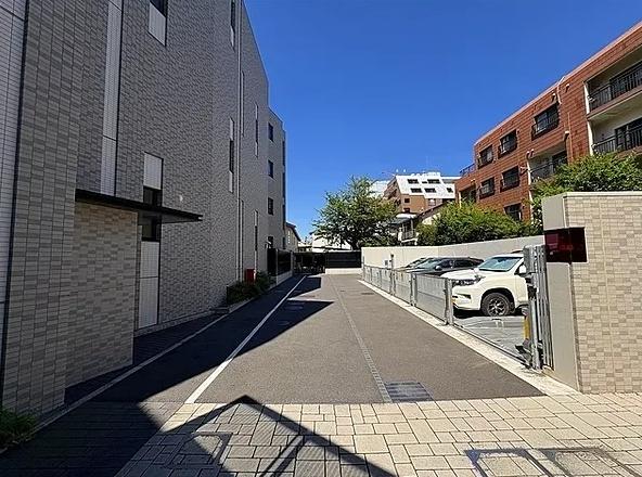 文京区千駄木１丁目のマンション