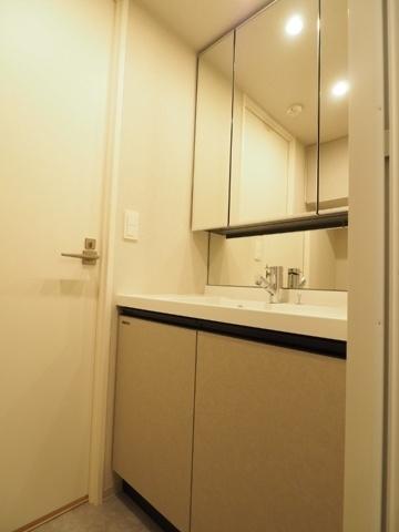 中央区日本橋蛎殻町１丁目のマンション