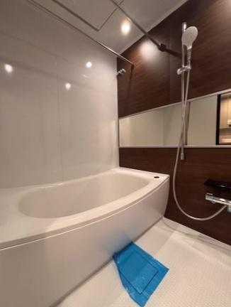 世田谷区三軒茶屋１丁目のマンション