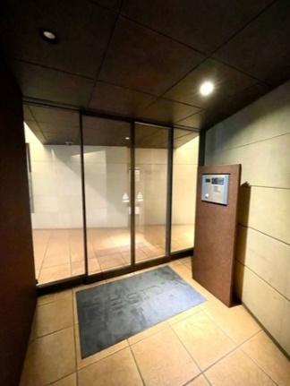 世田谷区三軒茶屋１丁目のマンション