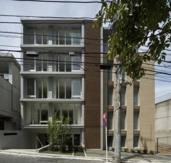 港区赤坂４丁目のマンション
