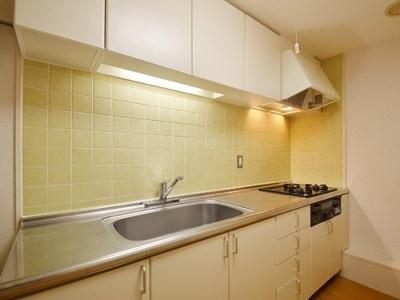 港区六本木１丁目のマンション