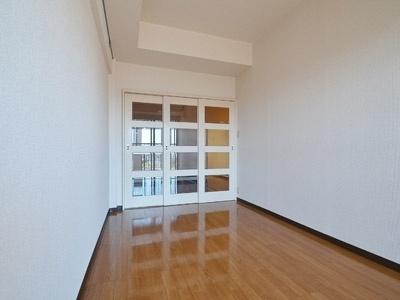 港区六本木１丁目のマンション