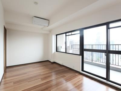 港区六本木１丁目のマンション