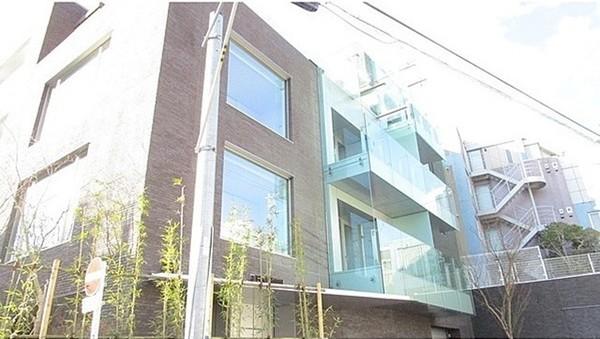 港区元麻布３丁目のマンション