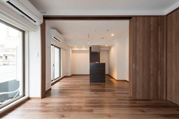 港区赤坂６丁目のマンション