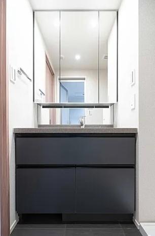 渋谷区千駄ヶ谷１丁目のマンション