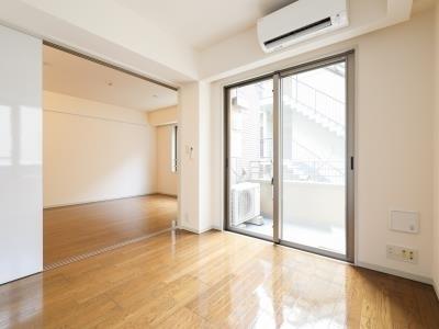 港区赤坂８丁目のマンション