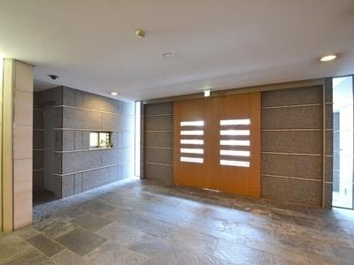 港区赤坂８丁目のマンション